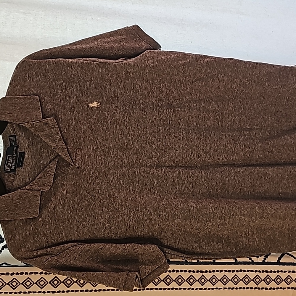 Men's polo collar shirt